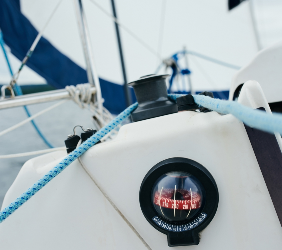 Navigatie op de boot voor vaarroutes